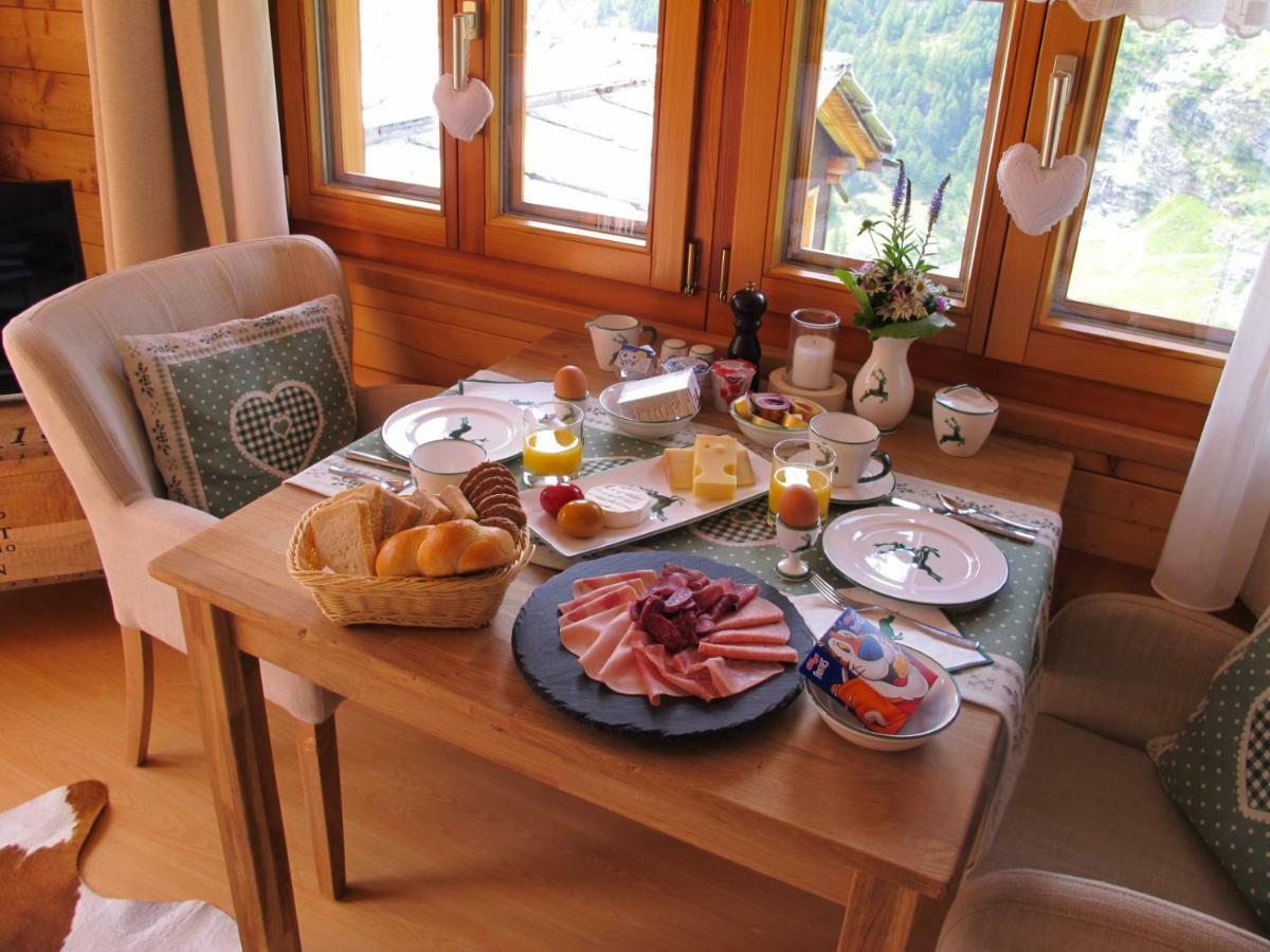 Matterhorn Ried Suite Zermatt Ngoại thất bức ảnh